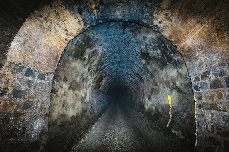 心霊トンネル　怖いトンネル　お化けトンネル